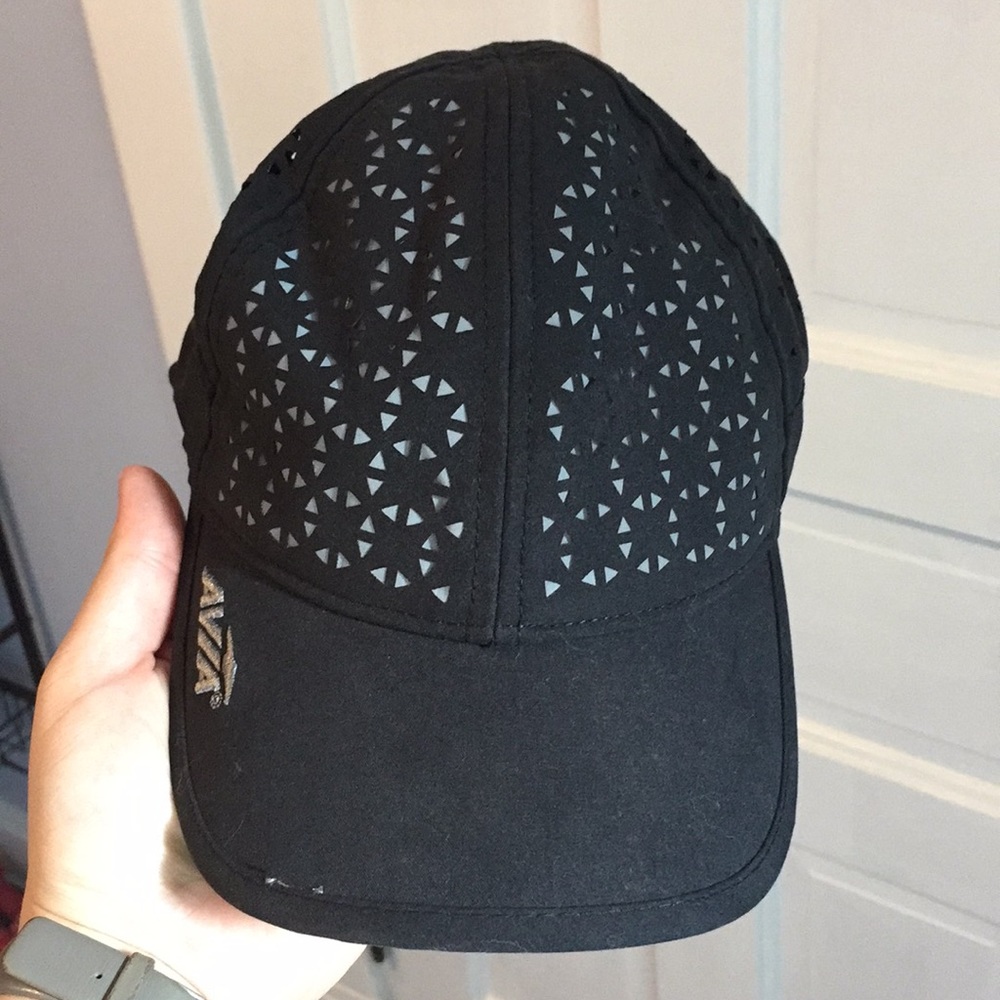 Avia running ball cap